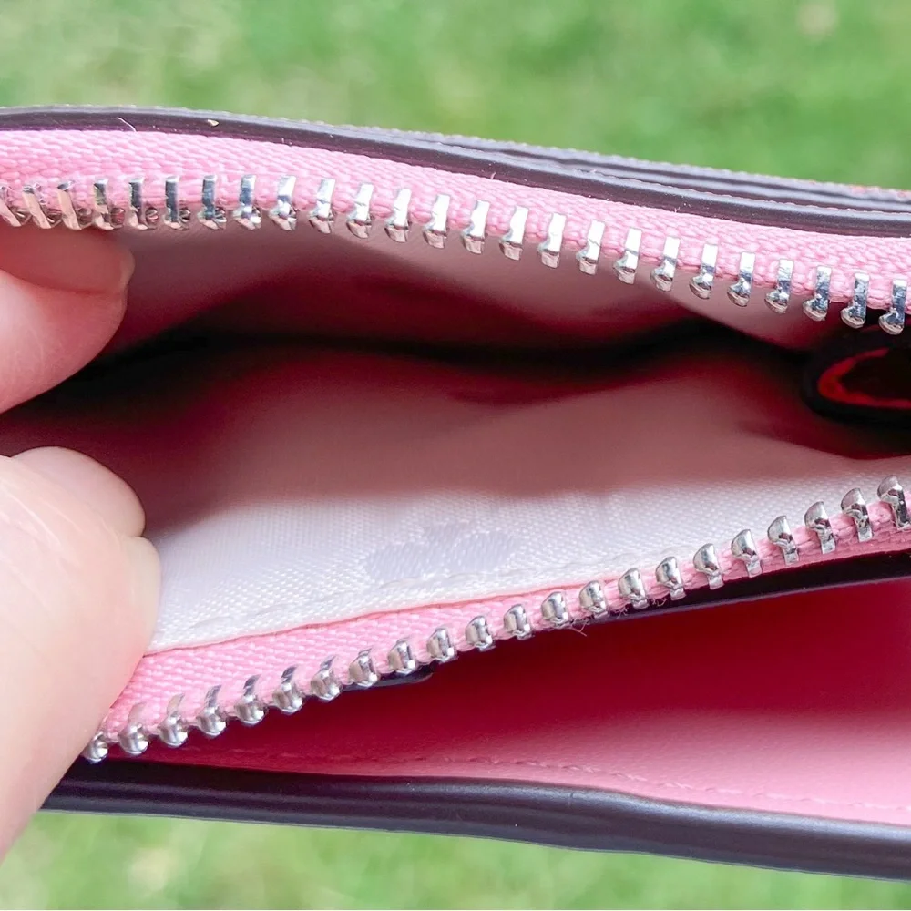 Kate Spade Pink Wallet small bifold - Picture 6 of 15